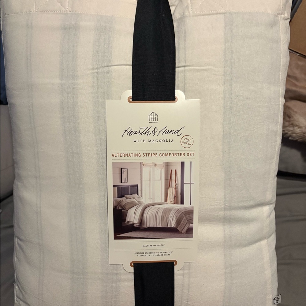 Hearth and Hand by Magnolia Alternating Stripe Comforter Set